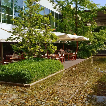 Intercontinental By Ihg