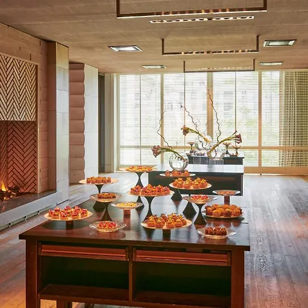 Intercontinental By Ihg Hotel Ginebra