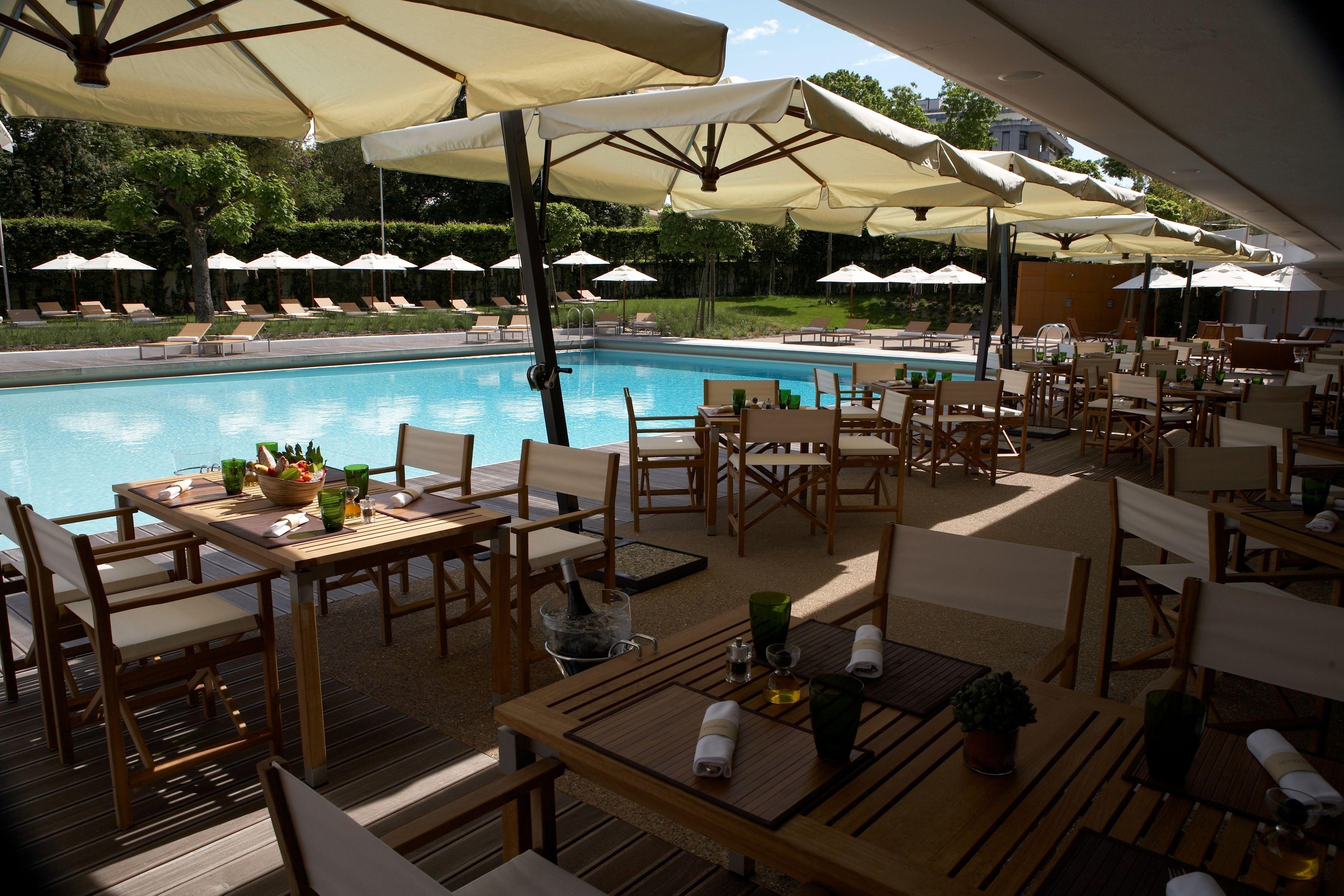 Intercontinental By Ihg Hotel Ginebra