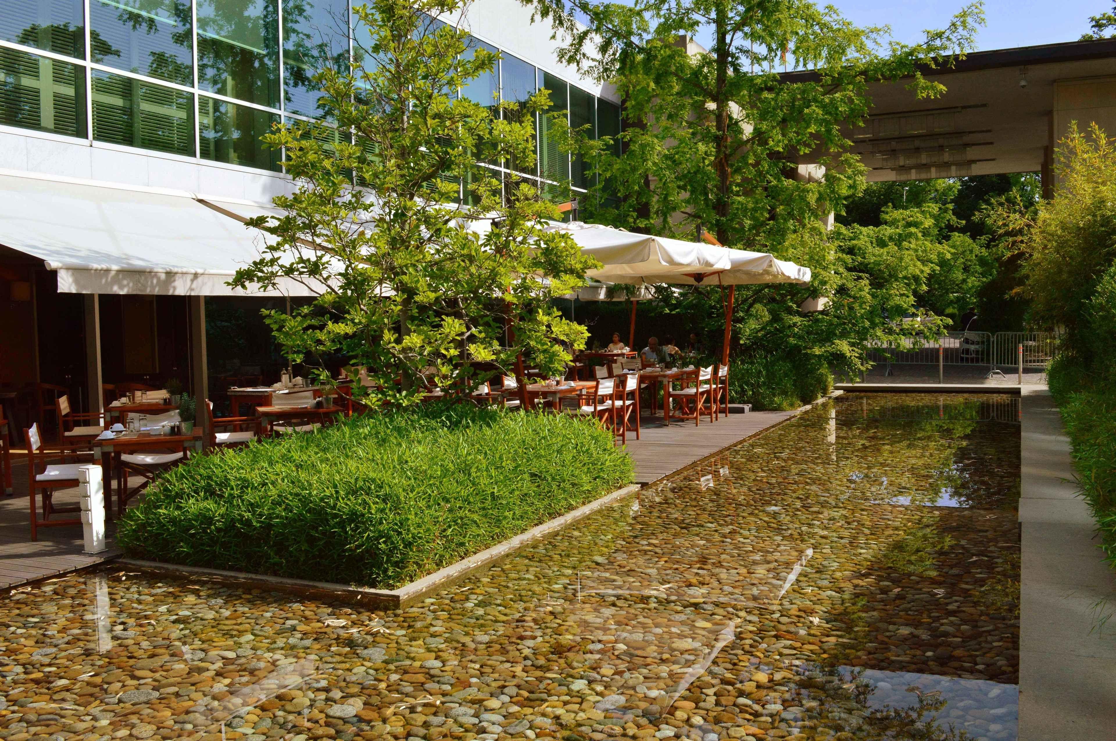 Intercontinental By Ihg