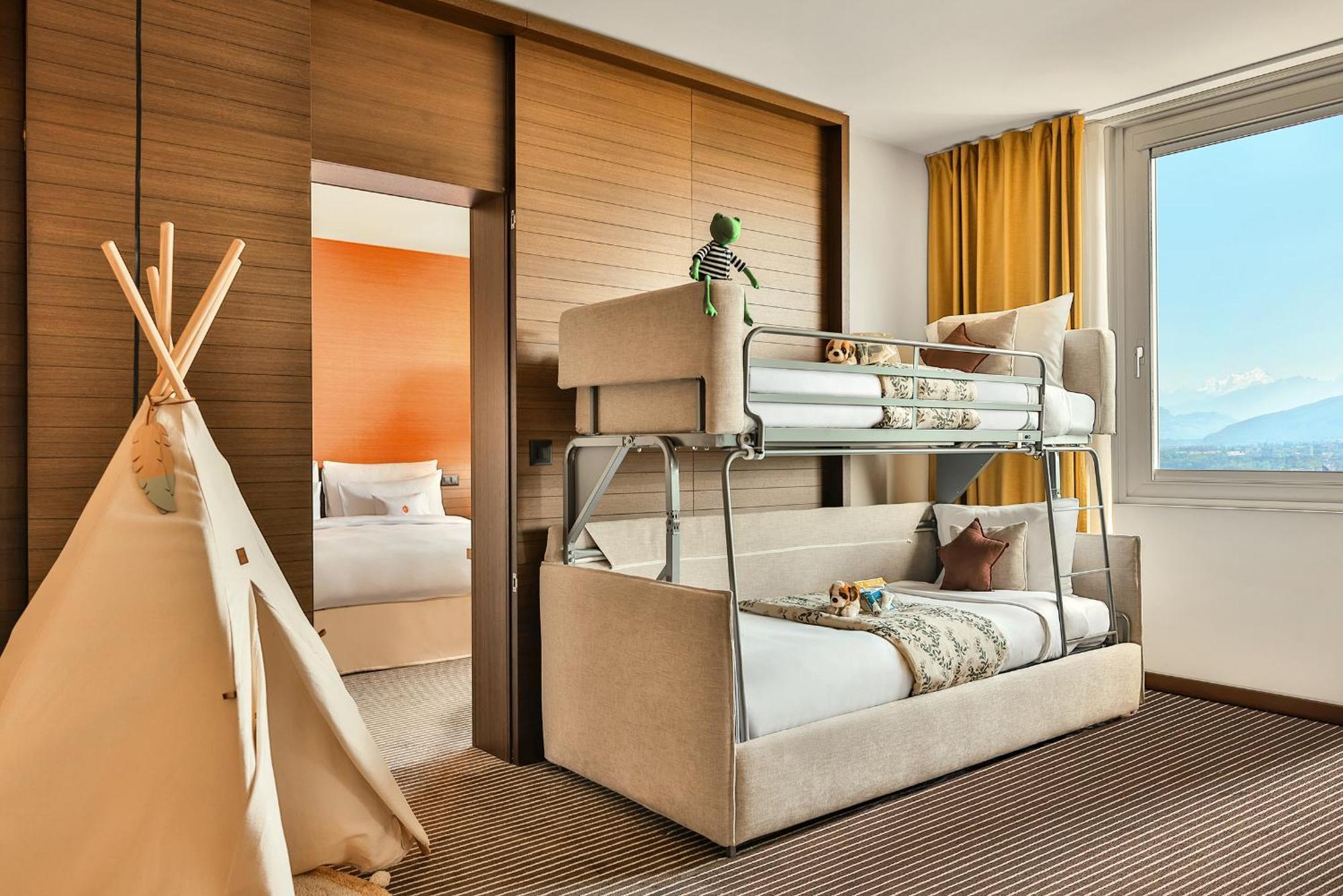 Intercontinental By Ihg