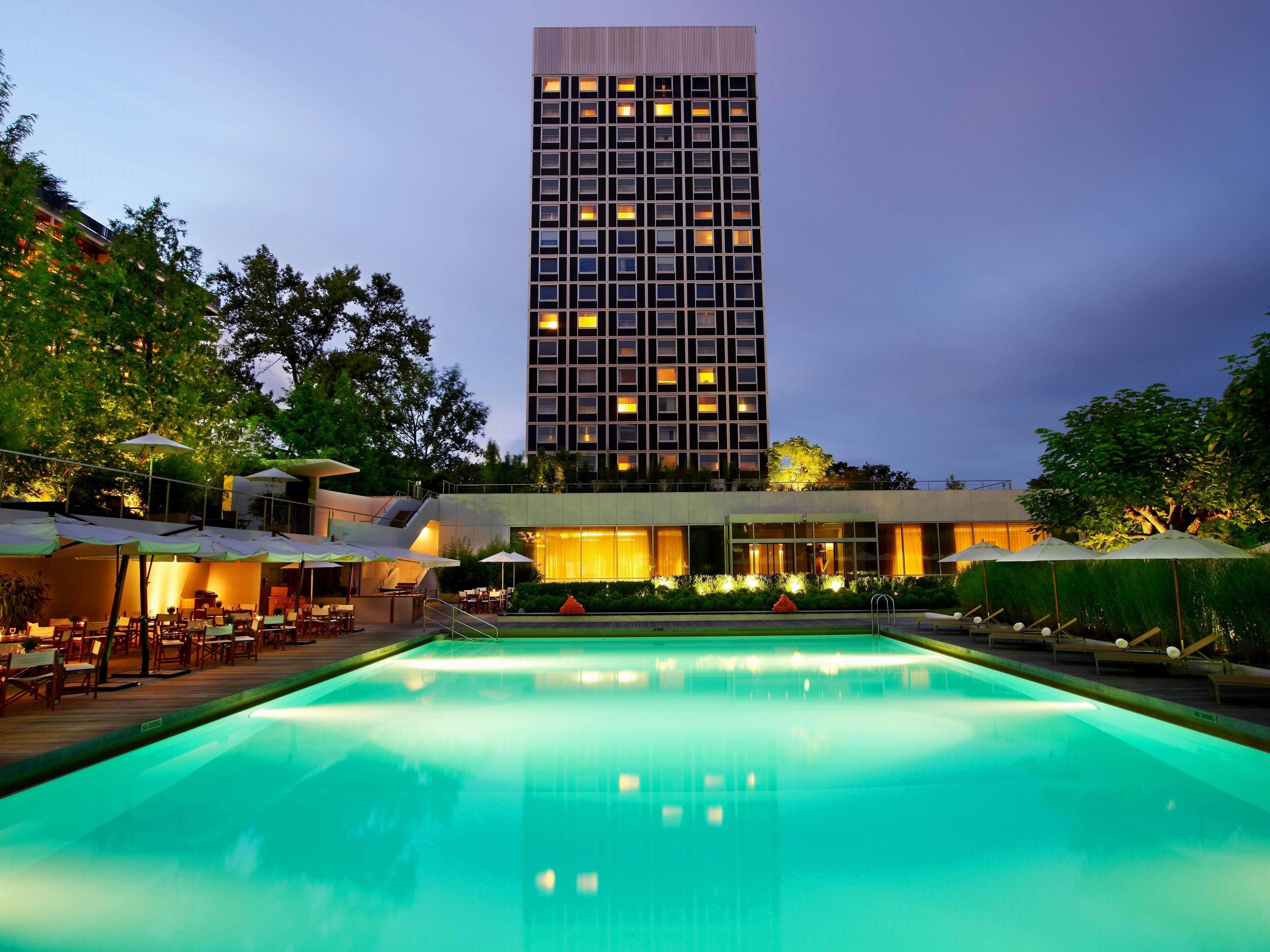 Intercontinental By Ihg Hotel