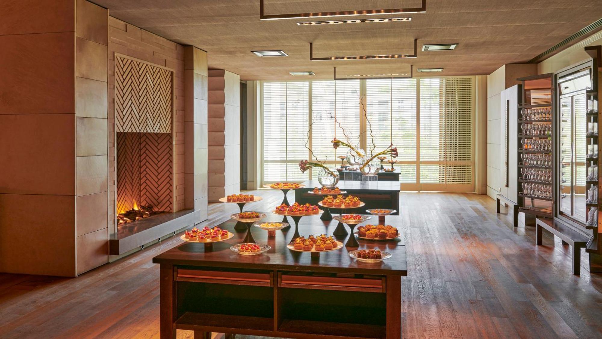 Intercontinental By Ihg Hotel Geneva